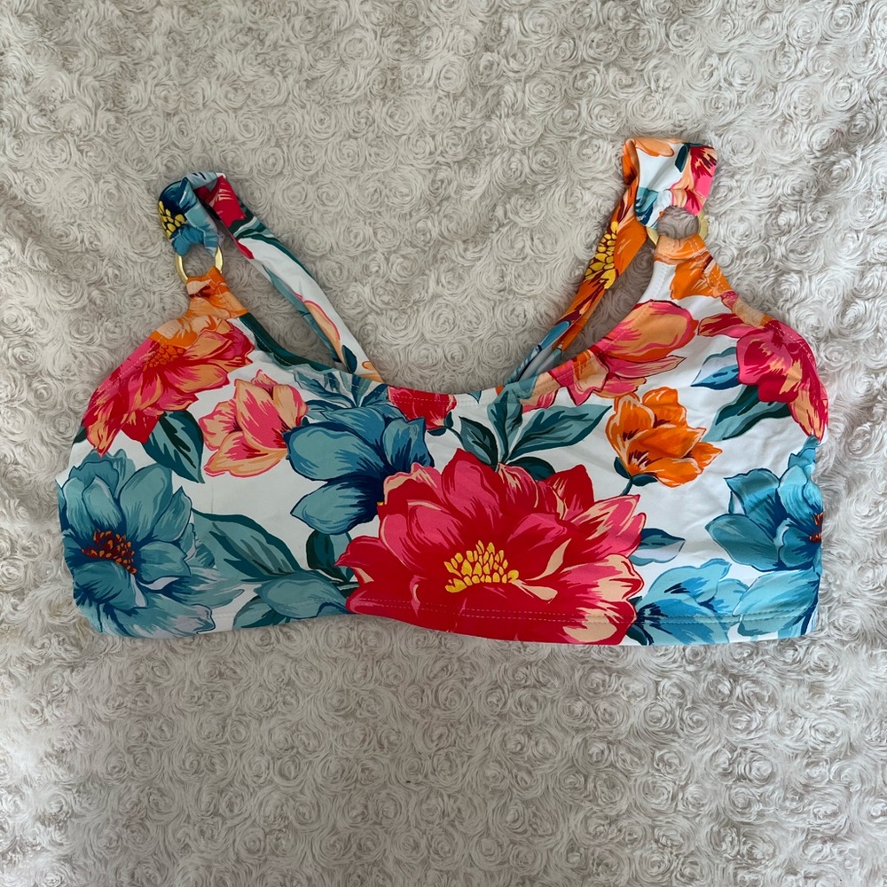Flower print bikini top